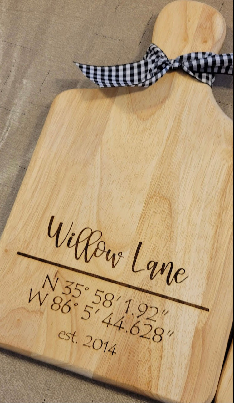 Home coordinates Cheese/bread board